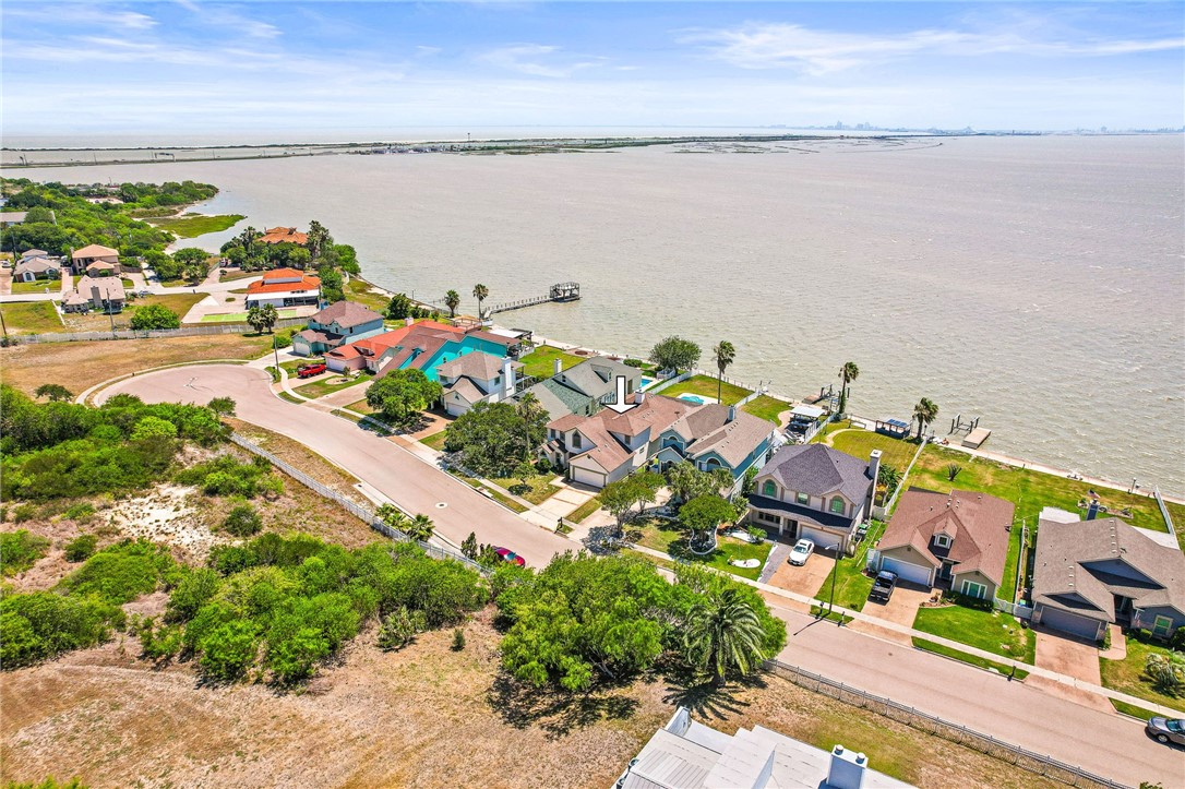 1331 Bayview Dr Property Photo 38