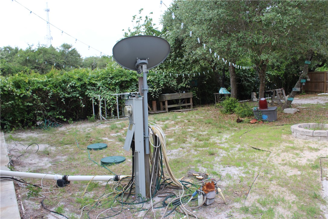 703 N Verne St Property Photo 6