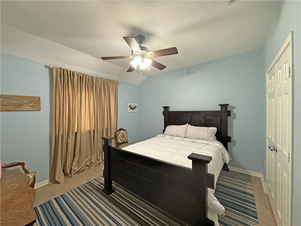 177 Whistlers Cove Property Photo 11