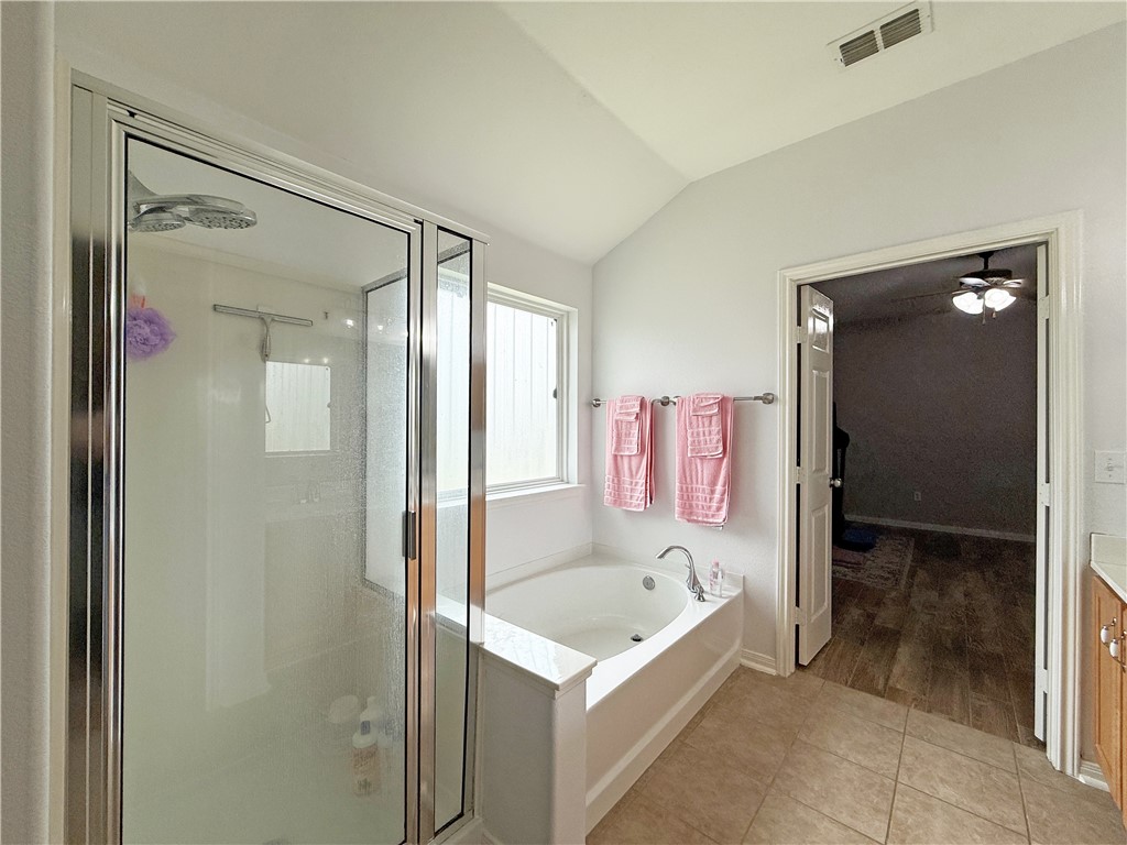 177 Whistlers Cove Property Photo 14