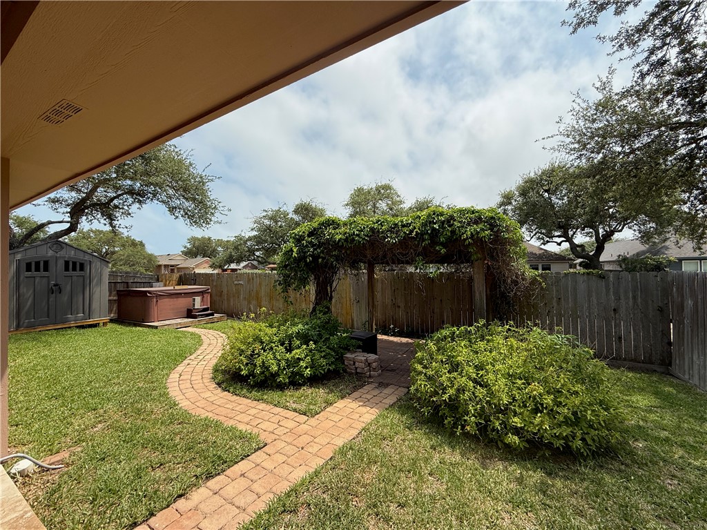 177 Whistlers Cove Property Photo 20