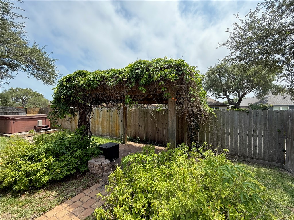 177 Whistlers Cove Property Photo 23