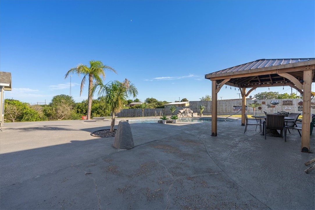 101 Wagon Trail Property Photo 19
