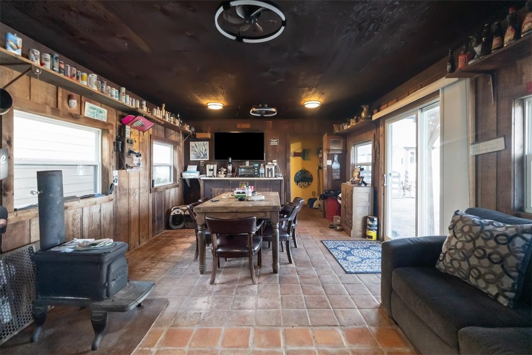 101 Wagon Trail Property Photo 25