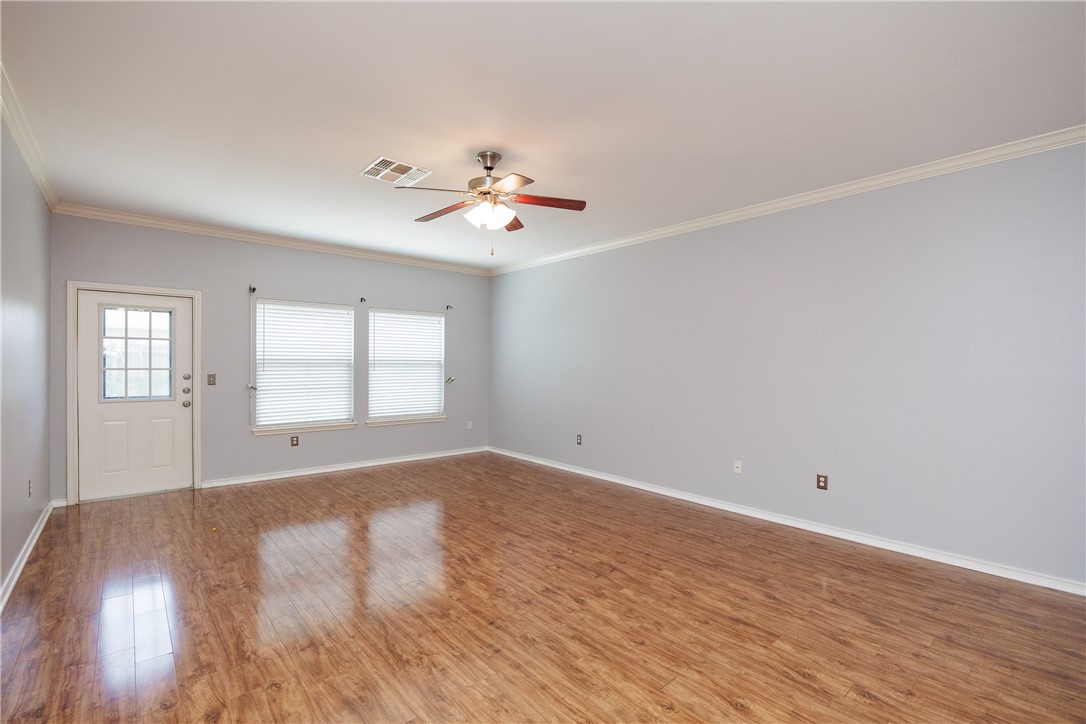 6513 Purplewing Dr Property Photo 13