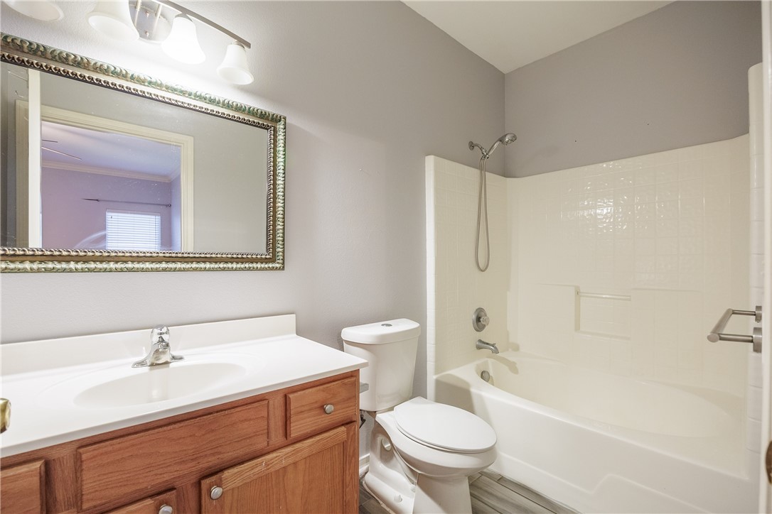 6513 Purplewing Dr Property Photo 22