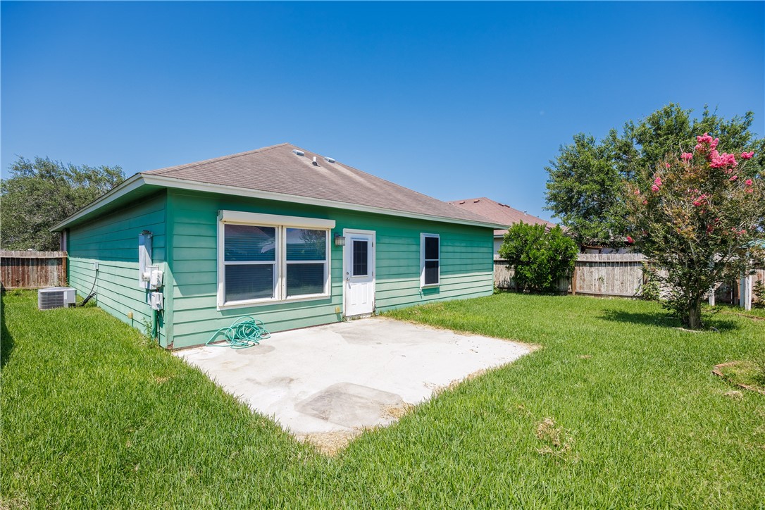 6513 Purplewing Dr Property Photo 33