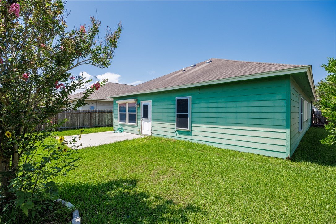 6513 Purplewing Dr Property Photo 34