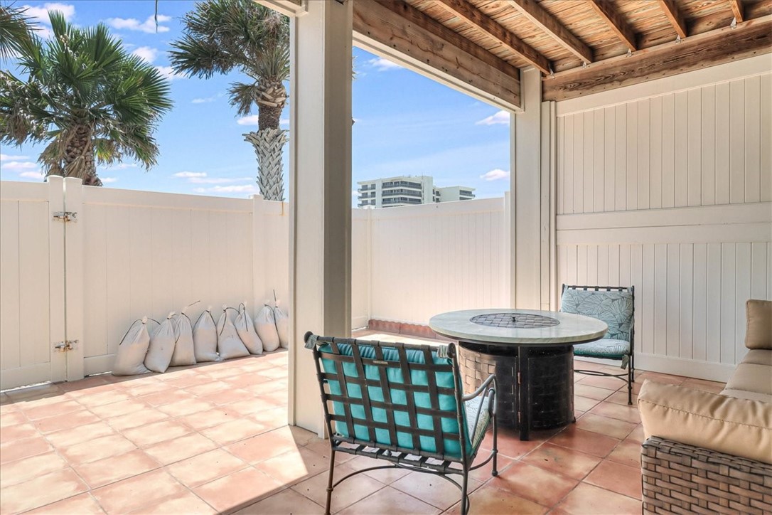 14901 Windward Dr 204 Property Photo 12