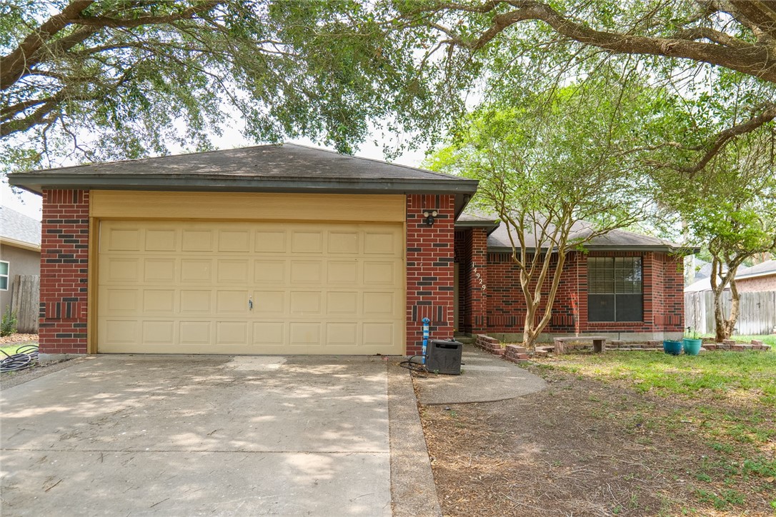 14929 Red River Dr Property Photo 1