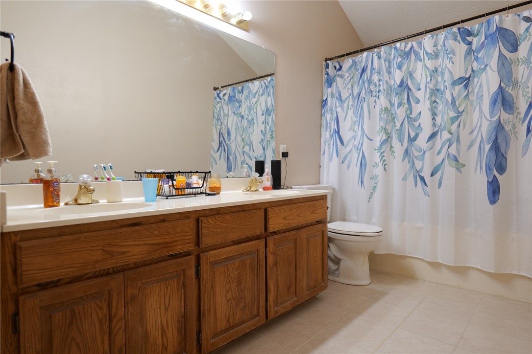 14929 Red River Dr Property Photo 14