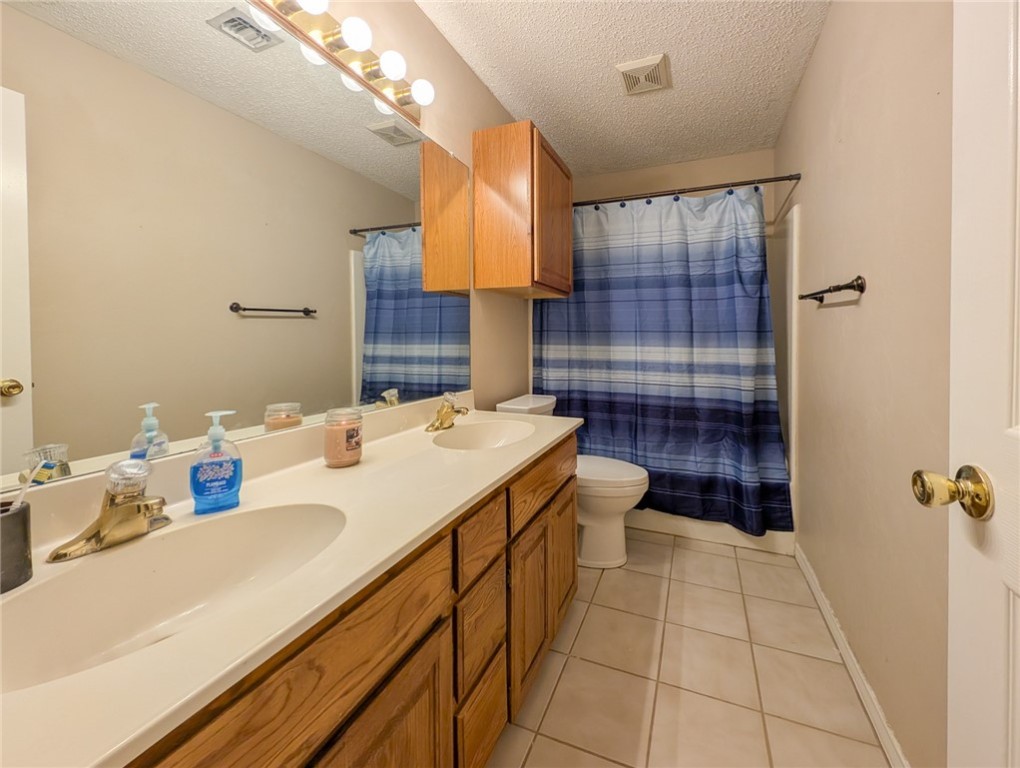 14929 Red River Dr Property Photo 18