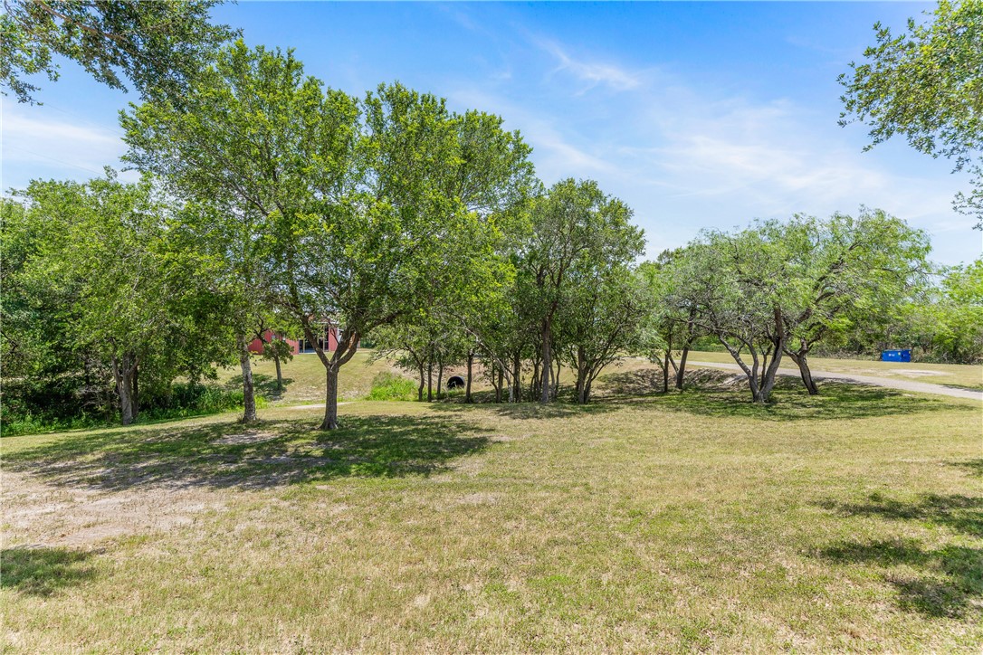645 N Pirate Blvd Property Photo 39
