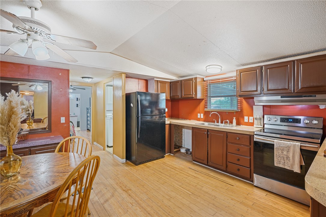 23669 County Road 1092 Property Photo 6