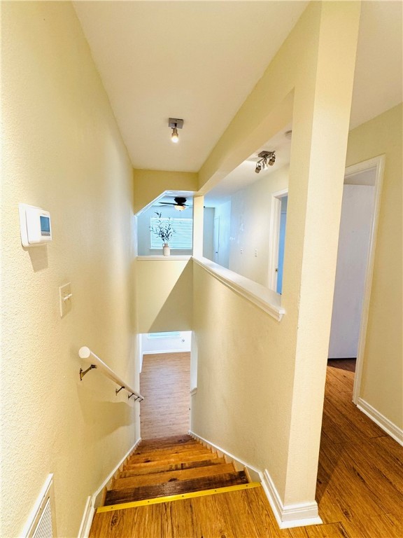 2113 Encino Dr Property Photo 14