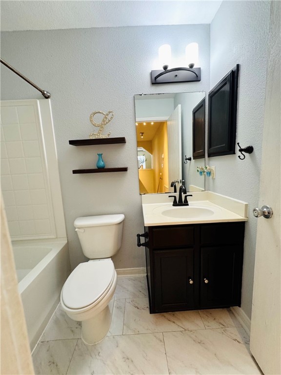 2113 Encino Dr Property Photo 18