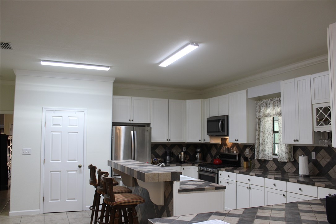 100 Choke Canyon Property Photo 5