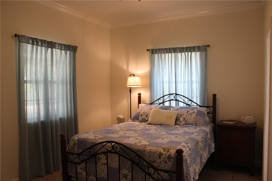 100 Choke Canyon Property Photo 12