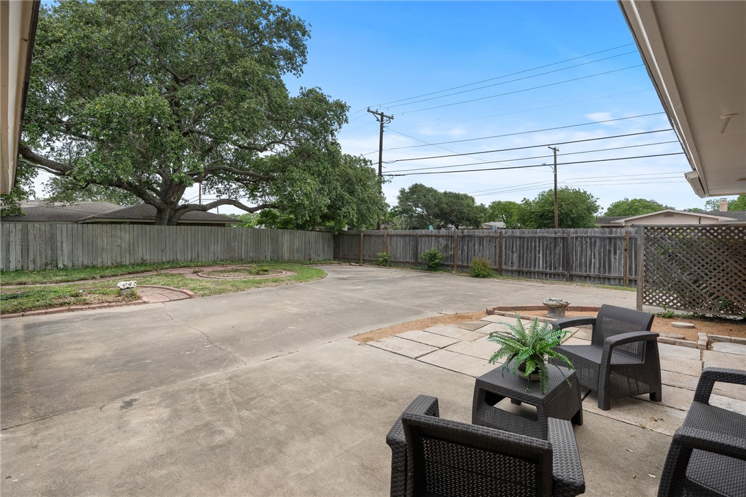 502 Meadowbrook Dr Property Photo 20