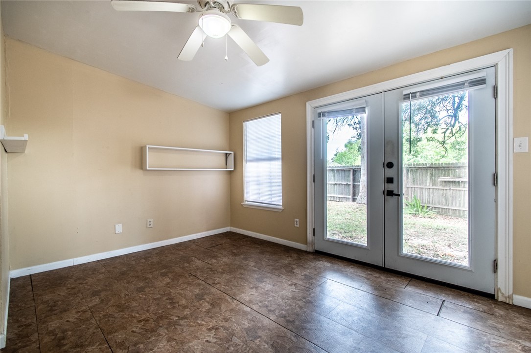 2213 Alazan Dr Property Photo 17