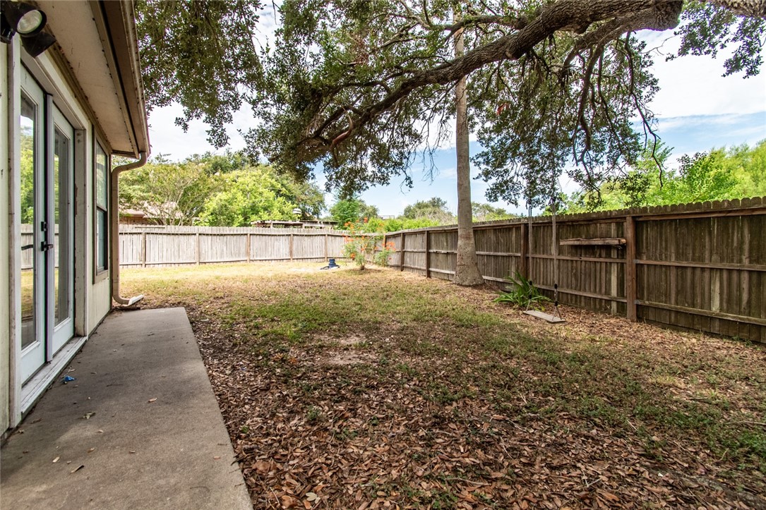 2213 Alazan Dr Property Photo 29
