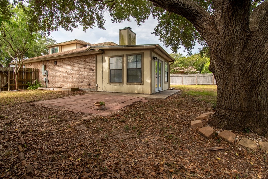 2213 Alazan Dr Property Photo 30