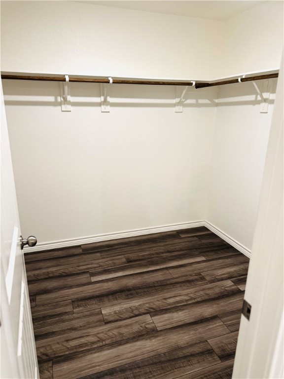 1353 Regents Park Lane Property Photo 23
