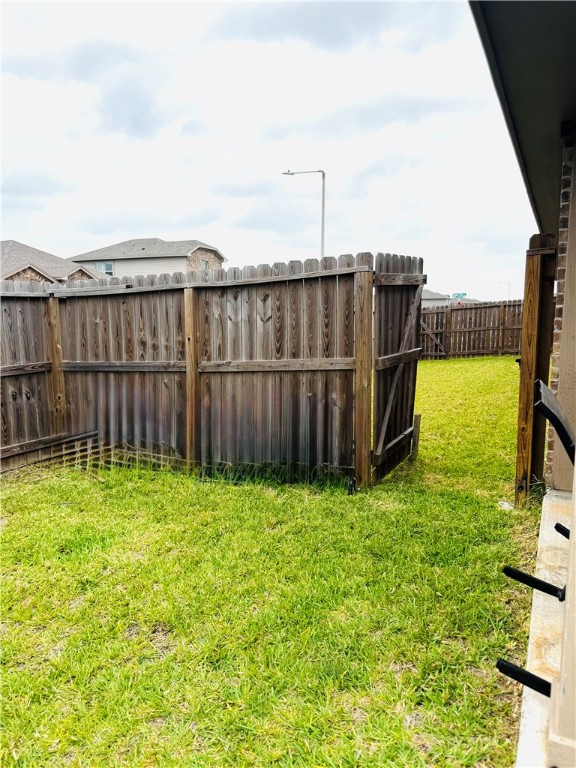 1353 Regents Park Lane Property Photo 26