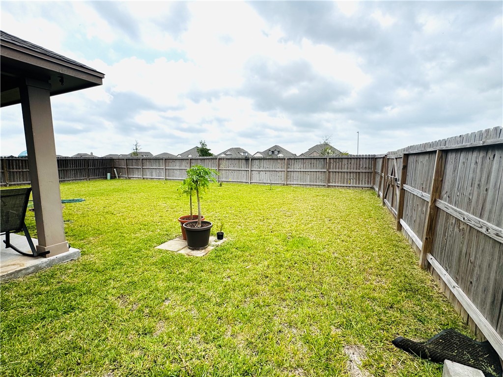 1353 Regents Park Lane Property Photo 29