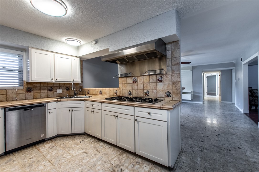 3429 Floyd St Property Photo 16