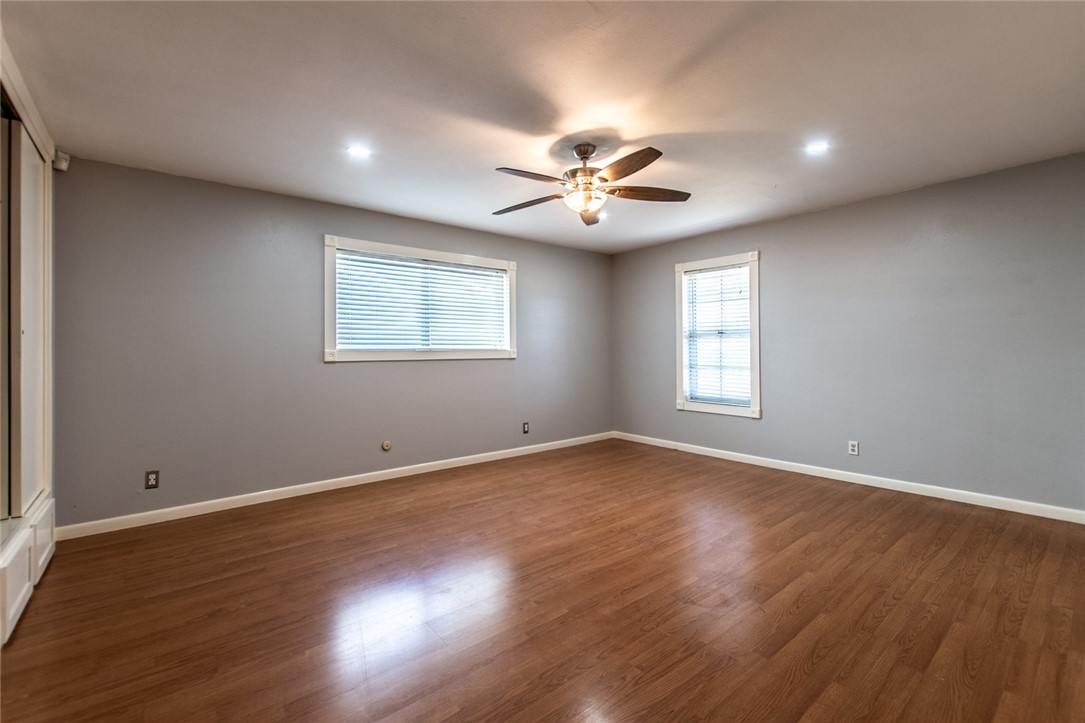 3429 Floyd St Property Photo 24