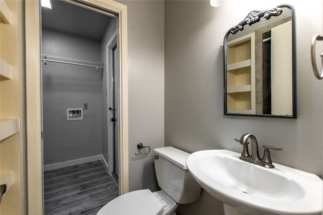 3429 Floyd St Property Photo 32