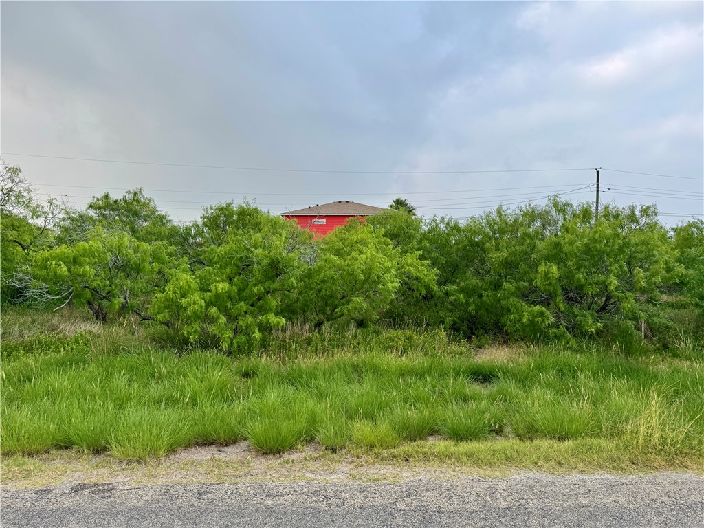 98 W Shady Oak Property Photo 1