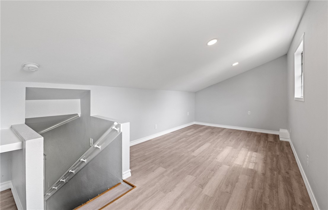1333 Prince Dr Property Photo 16