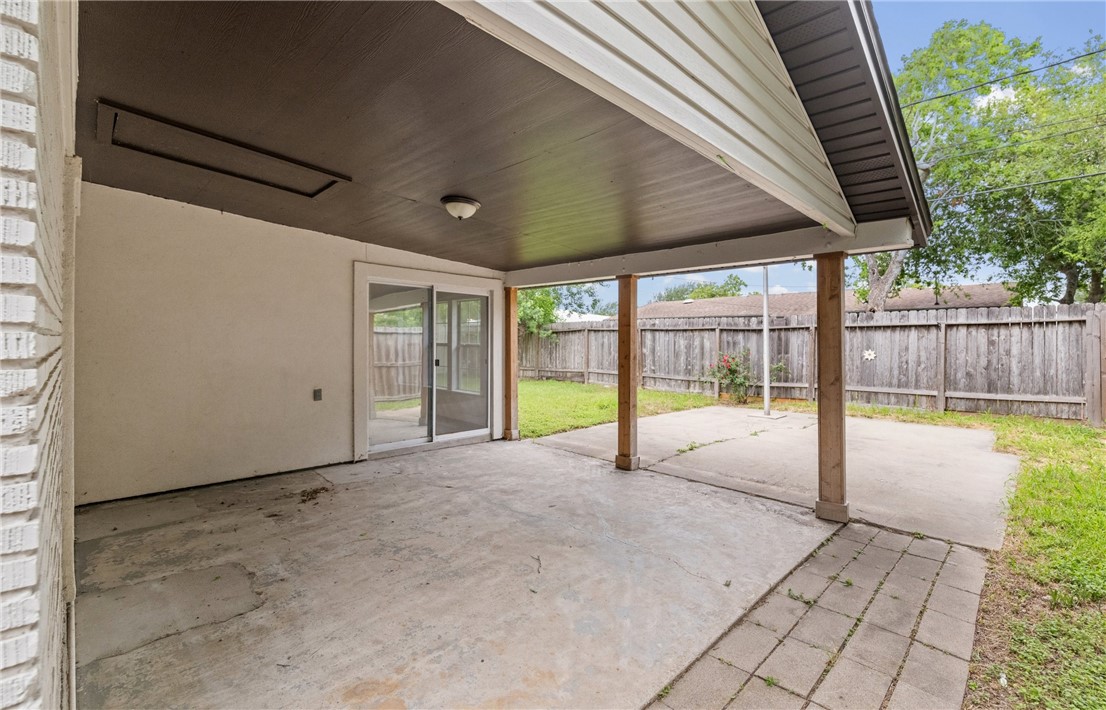 1333 Prince Dr Property Photo 19