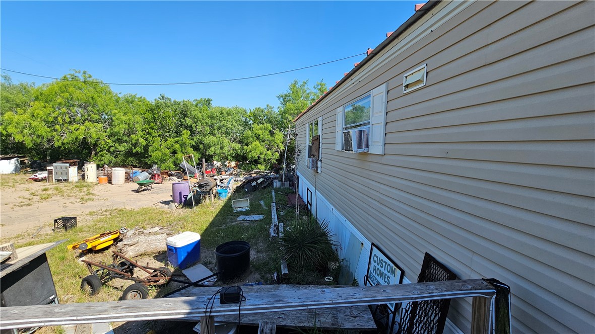 115 County Road 137 Property Photo 3