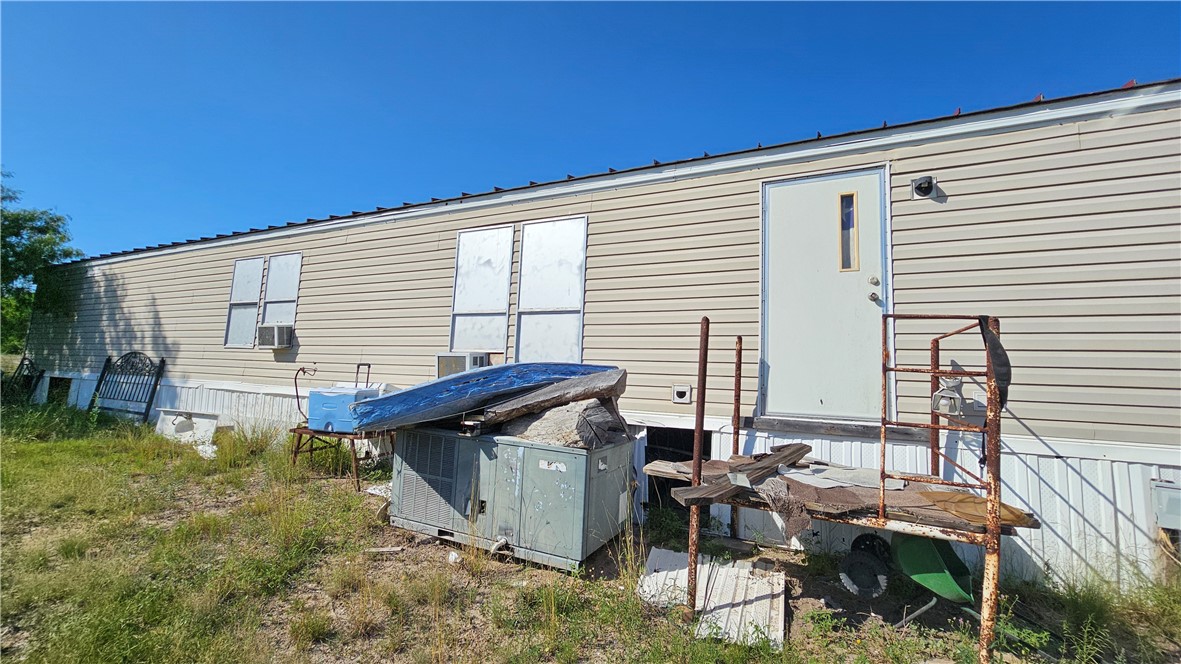 115 County Road 137 Property Photo 20