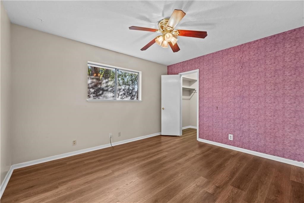 1301 Easthaven Dr Property Photo 16