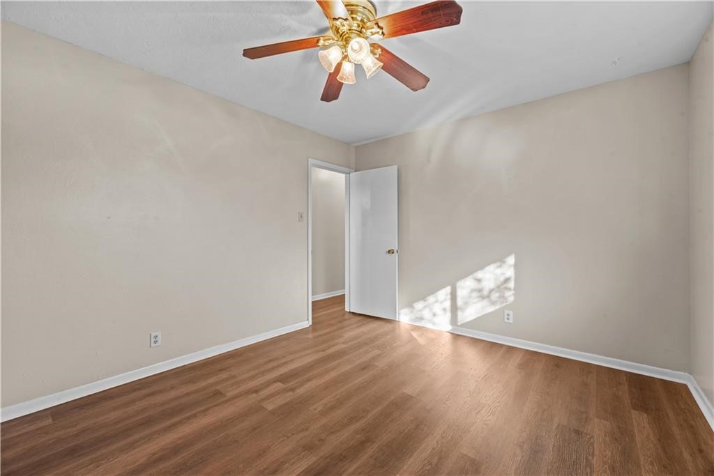 1301 Easthaven Dr Property Photo 17