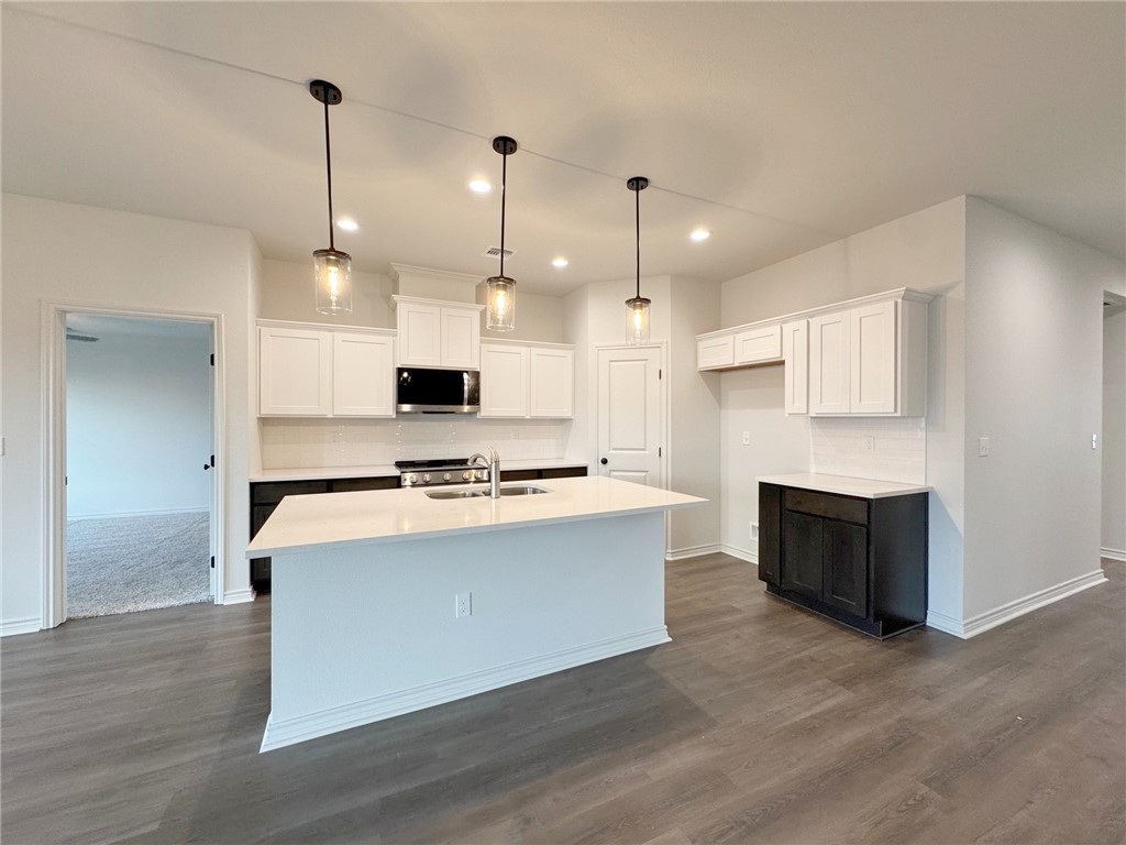 9133 Neena Dr Property Photo 3