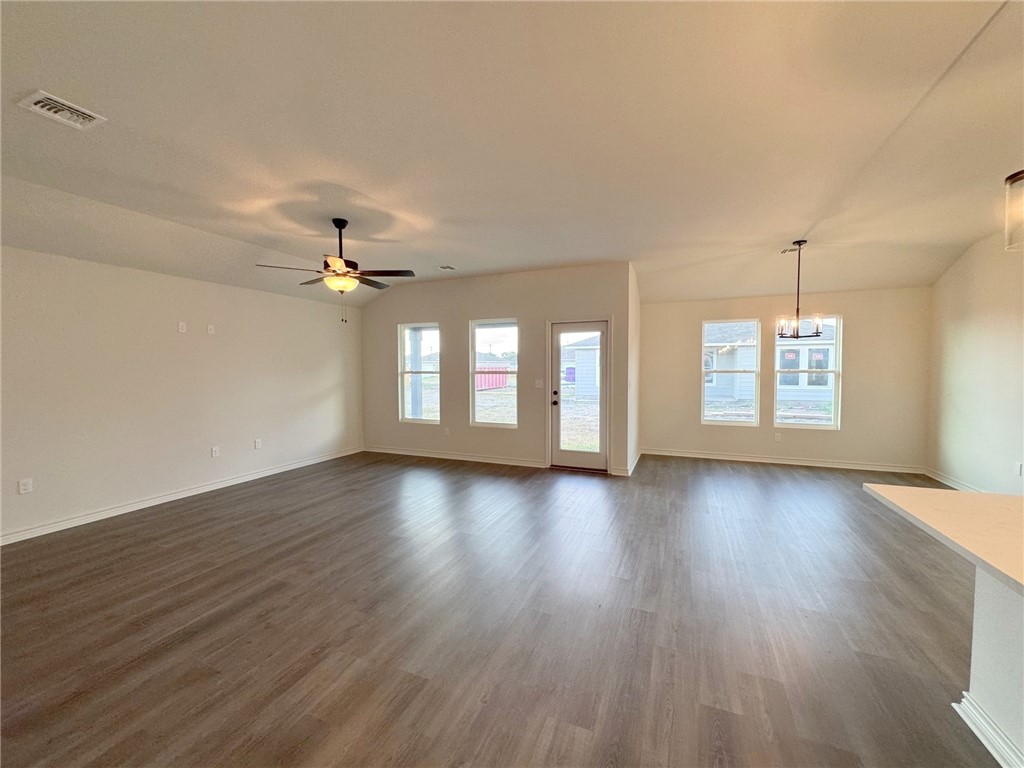 9133 Neena Dr Property Photo 5