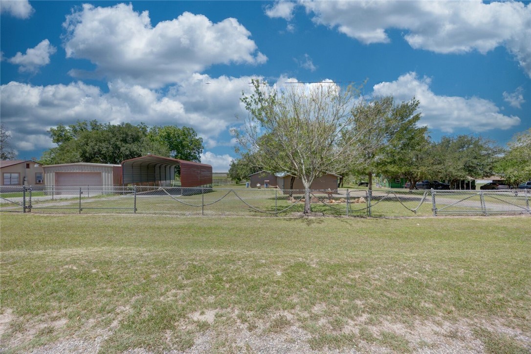 9047 County Road 461 Property Photo 6