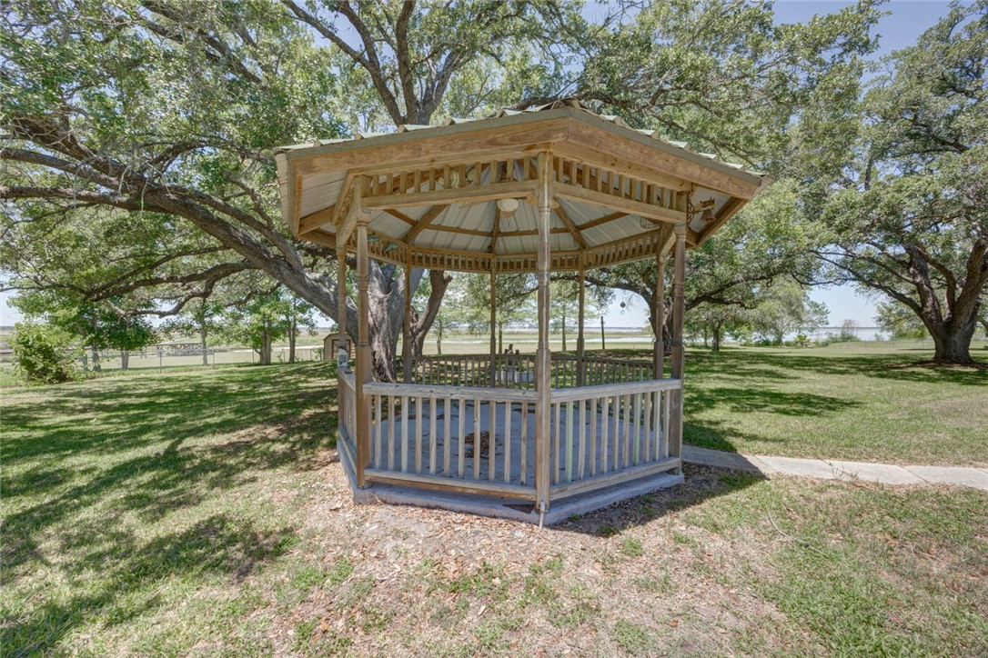 9047 County Road 461 Property Photo 10