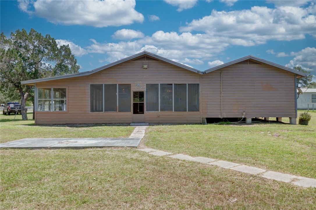 9047 County Road 461 Property Photo 11