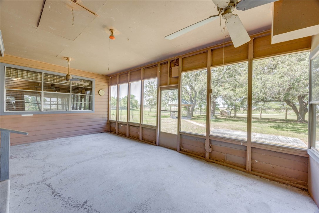 9047 County Road 461 Property Photo 14