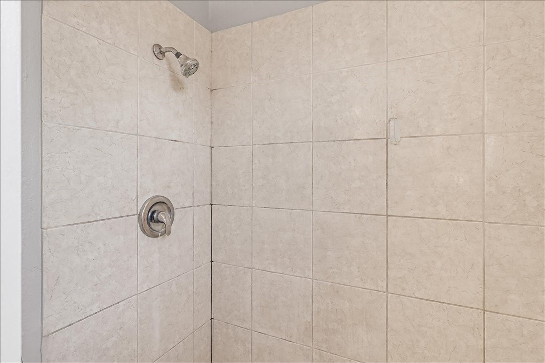 6701 Meadowbreeze Pkwy Property Photo 35