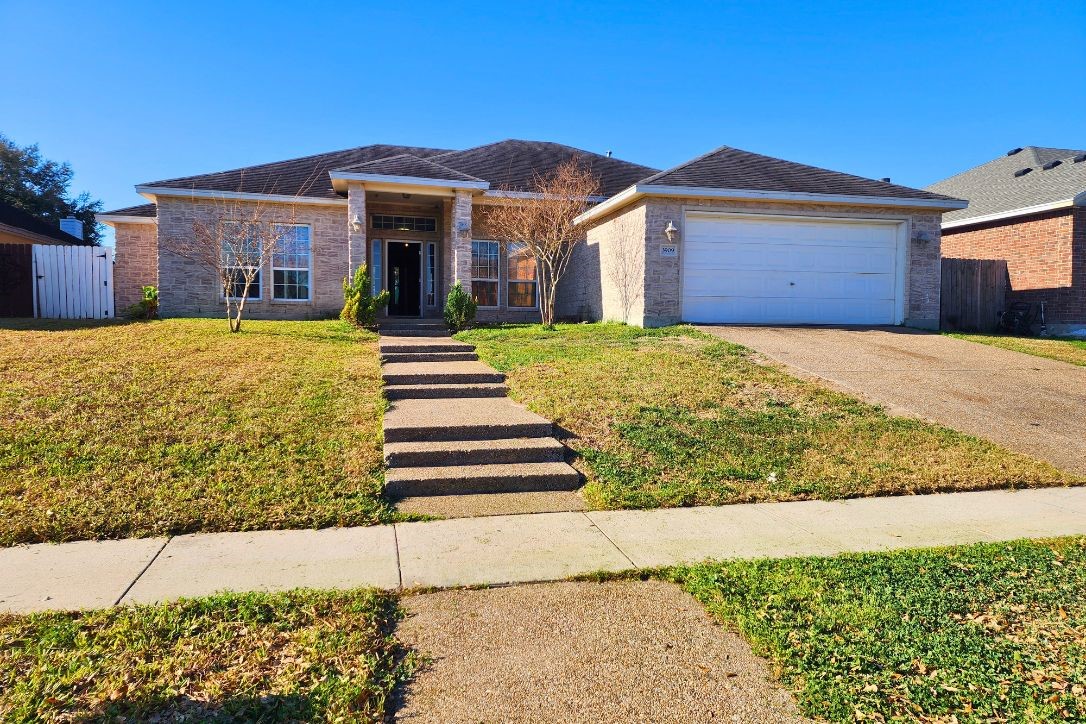 3909 Alta Vista Dr Property Photo 1