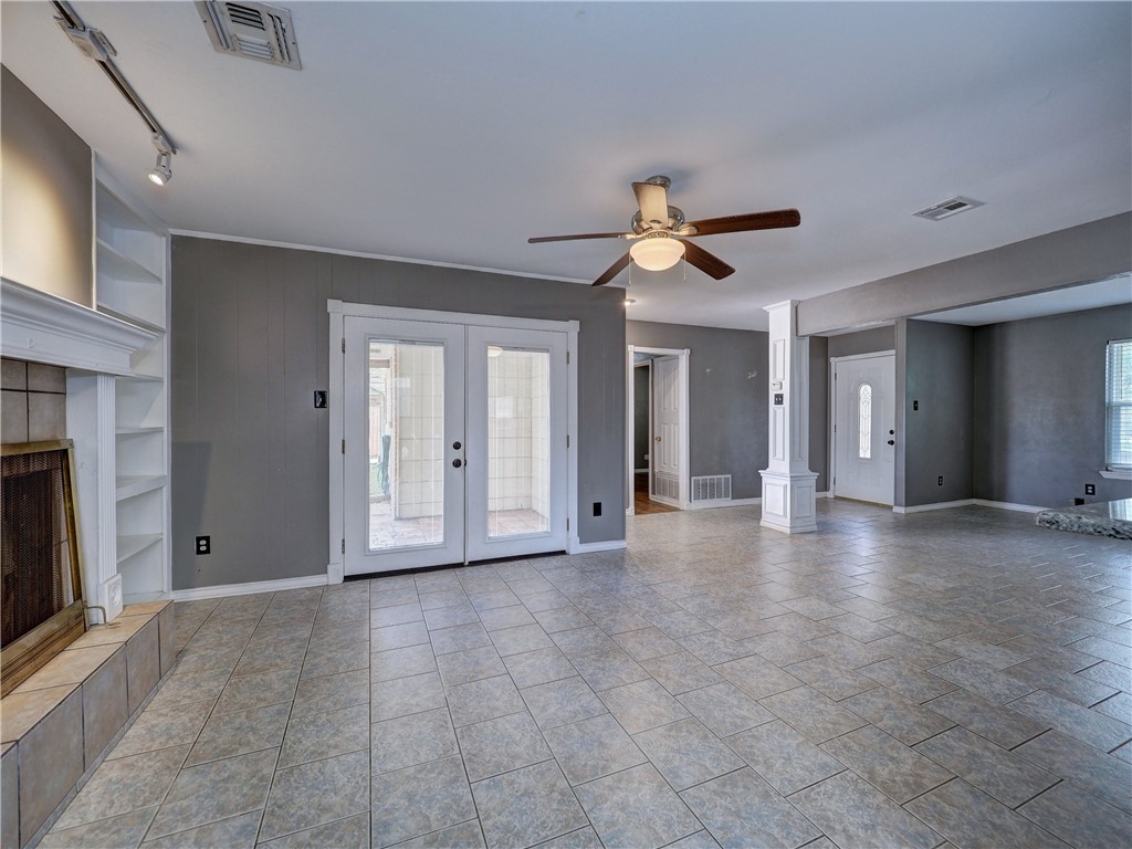 5413 Flynn Pkwy Property Photo 12