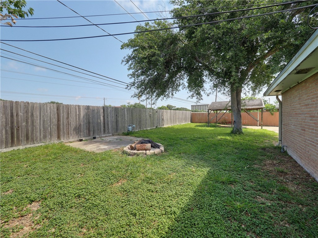 5413 Flynn Pkwy Property Photo 21