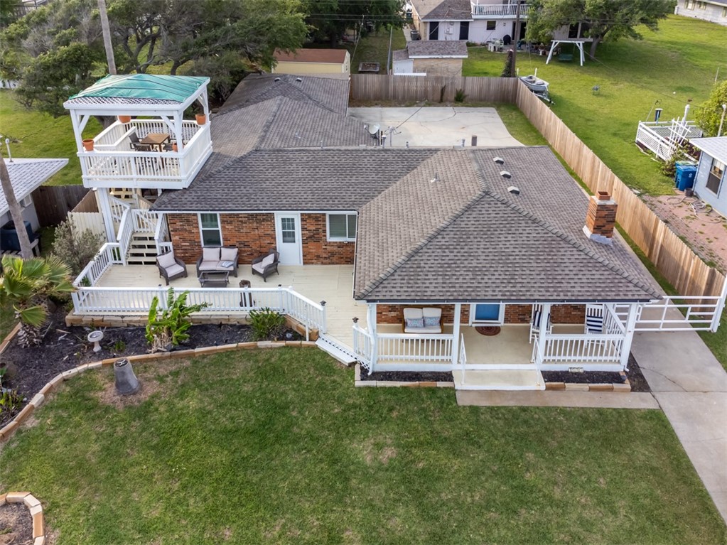 1703 Bayshores Property Photo 1